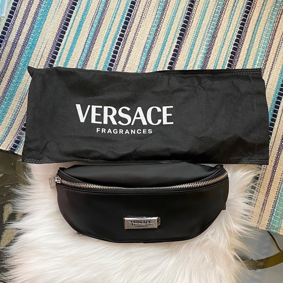 Versace Black Belt Bag with Silver Details new - Picture 5 of 6